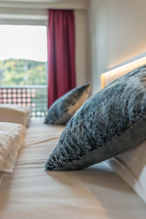 Hotel Gasthof Heckl キンディング エクステリア 写真